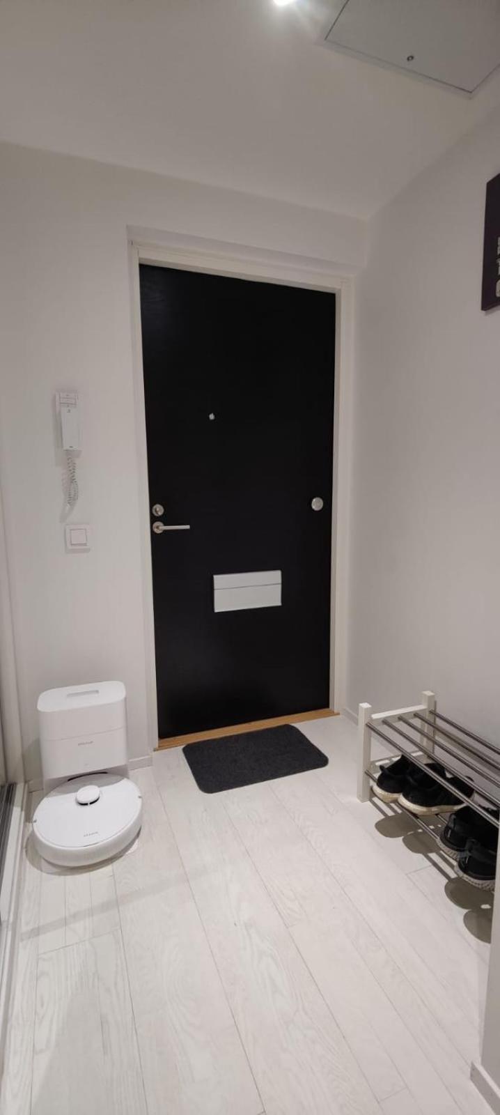 Modern & Cozy In Apartment Helsinki