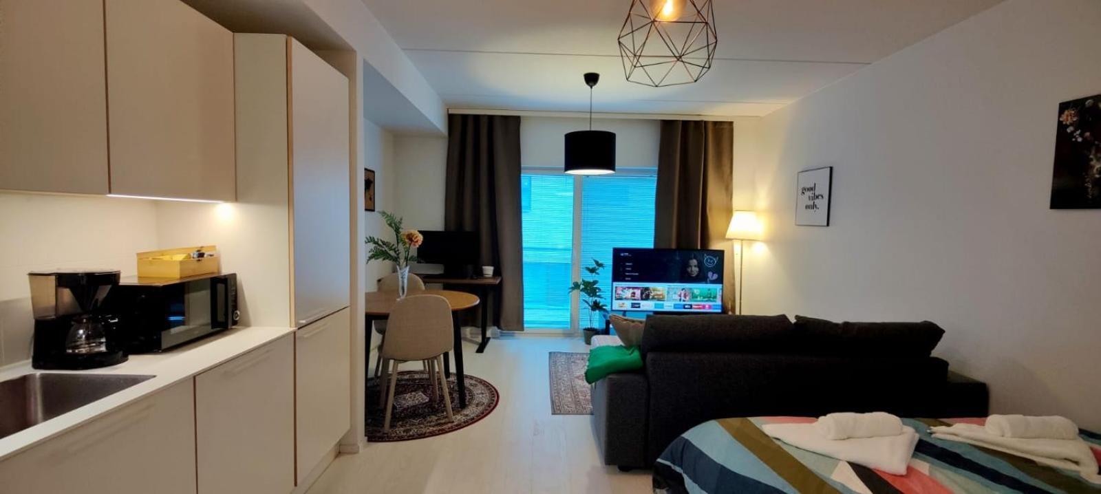 Modern & Cozy In Apartment Helsinki